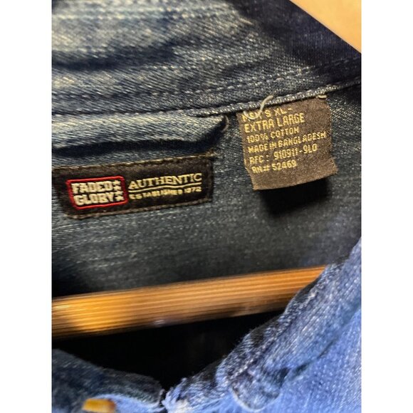 Vintaga 90s Faded Glory Button Down Santa Chimney Denim Top Sz XL - Picture 5 of 7